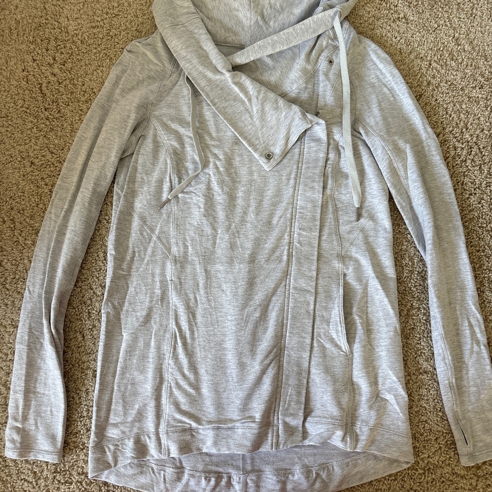Lululemon light gray zip jacket